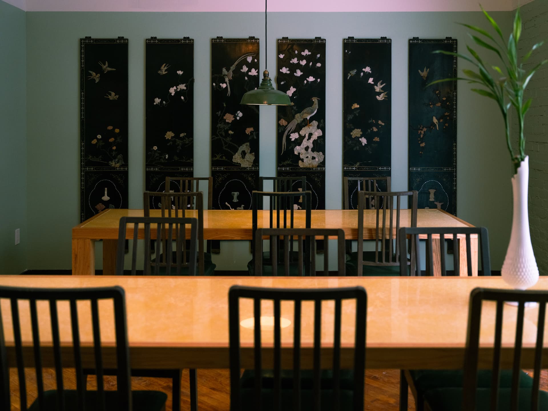 Café China interior