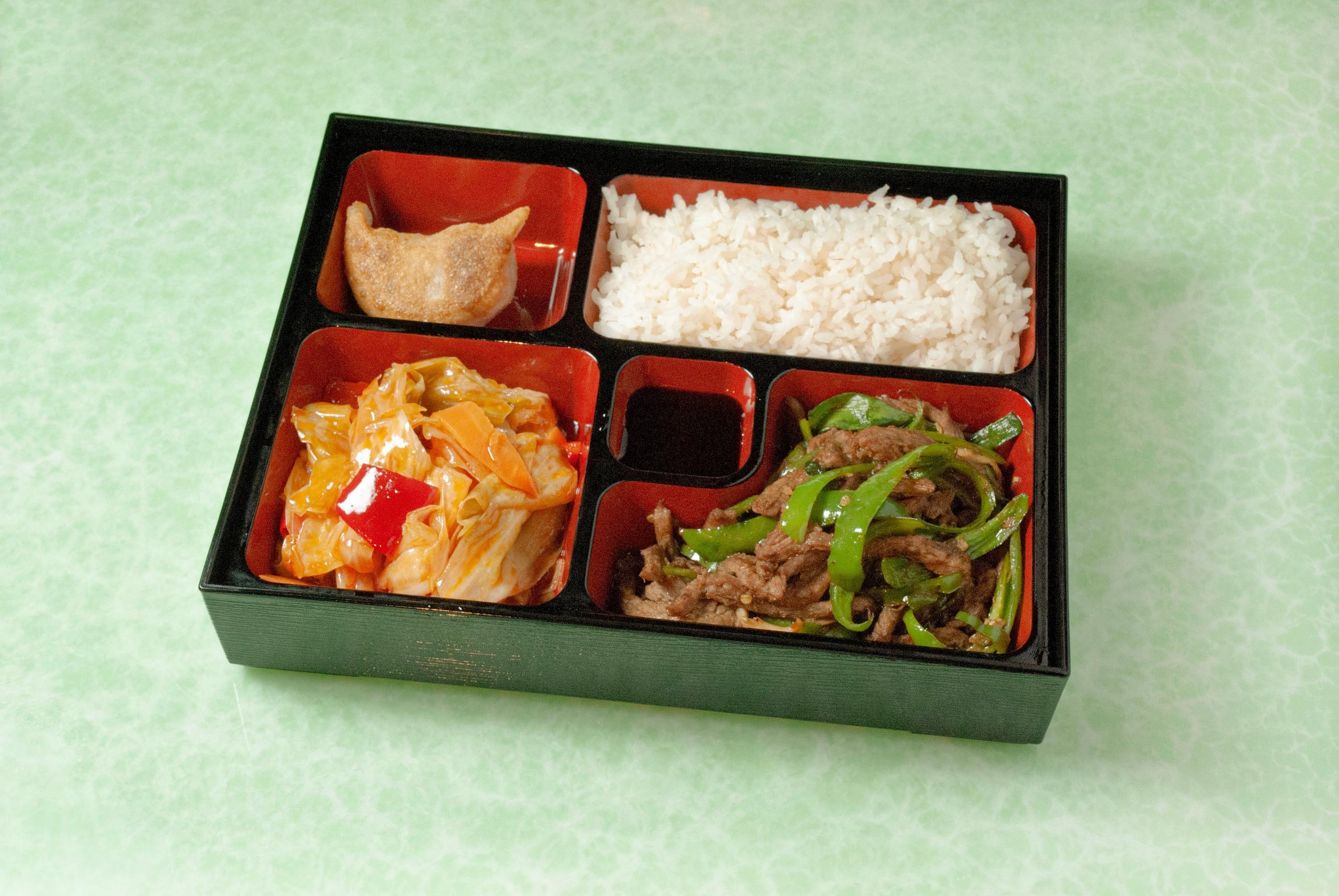 Shredded Beef with Asian Chili Box